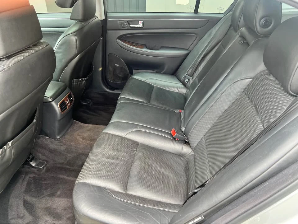 2009 Hyundai Genesis - Image 6 of 7