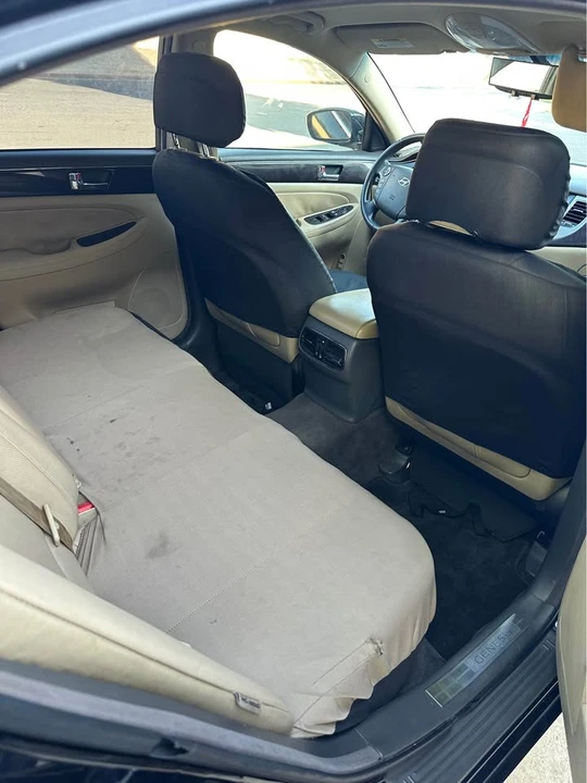 2009 Hyundai Genesis - Image 5 of 5