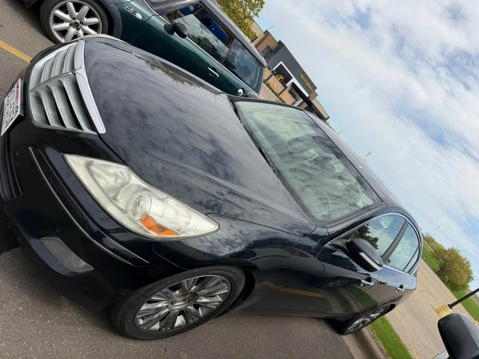 2009 Hyundai Genesis - Image 2 of 4