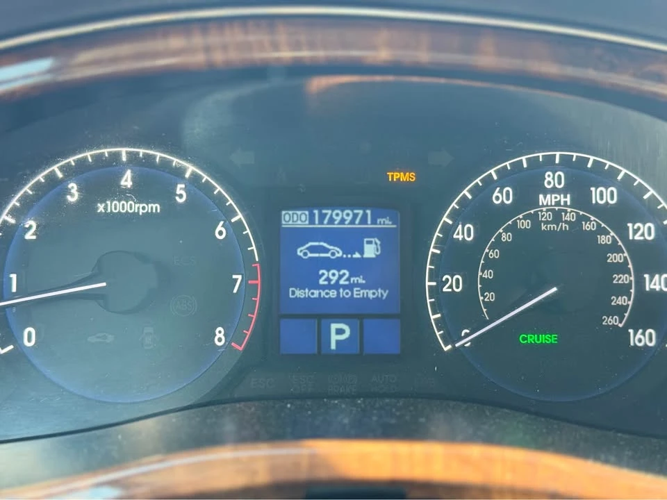 2009 Hyundai Genesis - Image 13 of 14