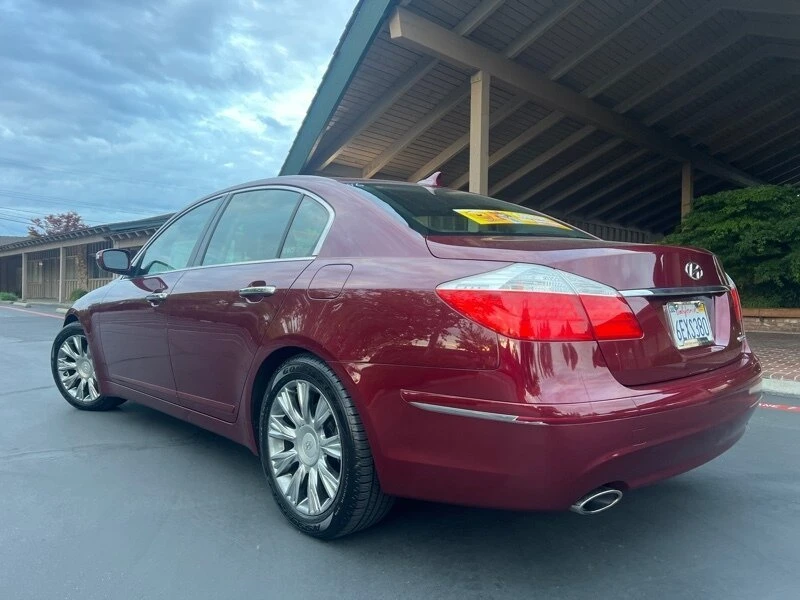 2009 Hyundai Genesis - Image 6 of 20