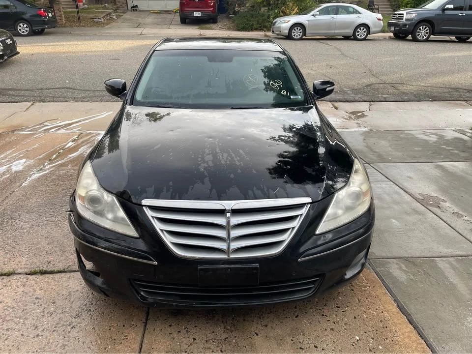 2009 Hyundai Genesis - Image 4 of 4
