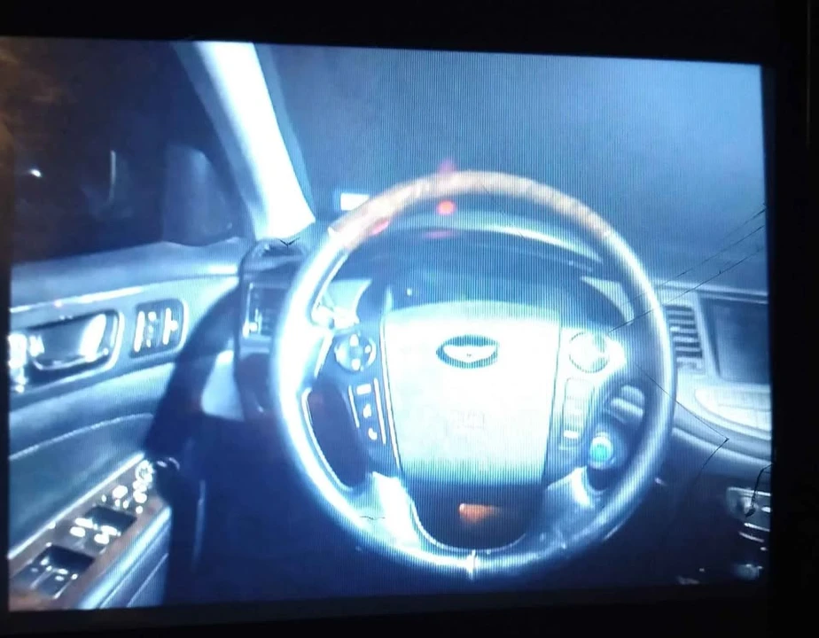 2009 Hyundai Genesis - Image 8 of 10