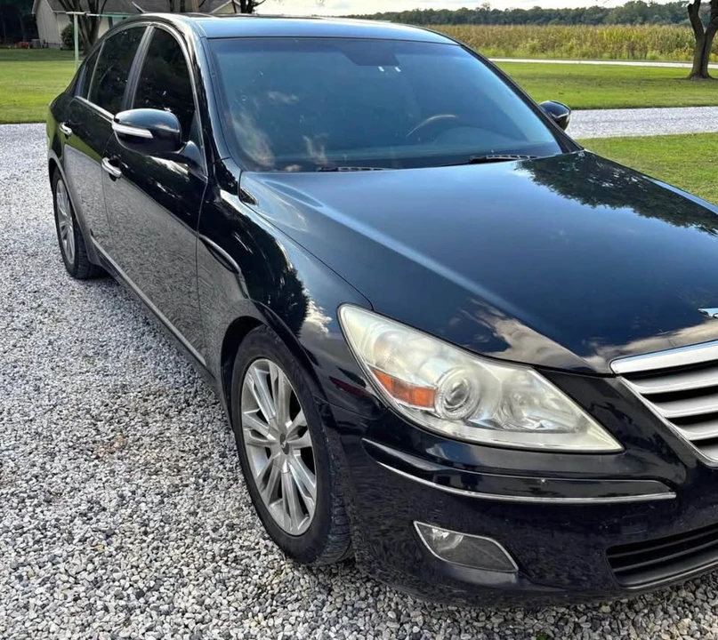 2009 Hyundai Genesis - Image 14 of 14