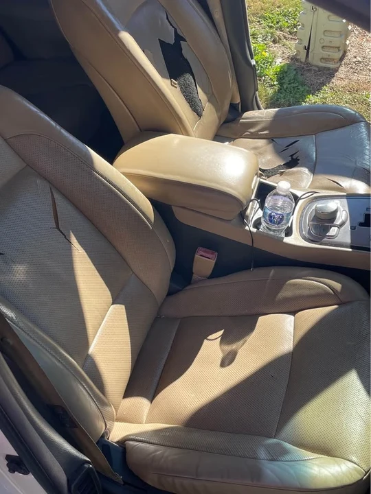 2009 Hyundai Genesis - Image 6 of 10