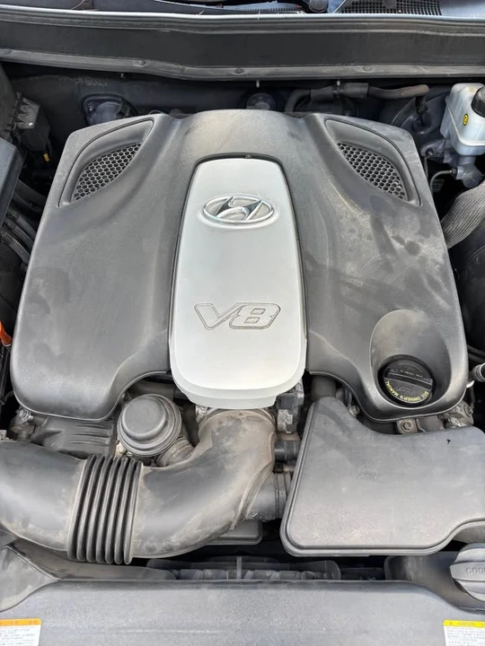 2009 Hyundai Genesis - Image 6 of 19