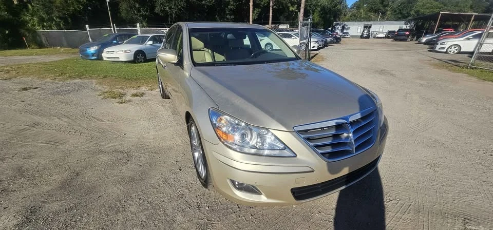2009 Hyundai Genesis - Image 2 of 14