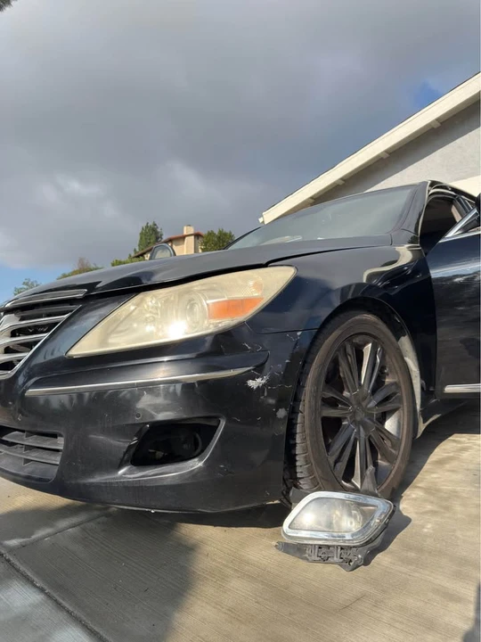 2009 Hyundai Genesis - Image 7 of 13