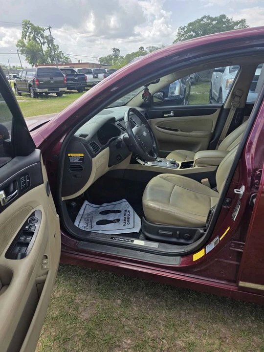 2009 Hyundai Genesis - Image 4 of 6