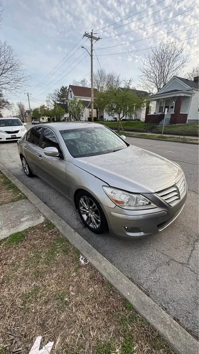 2009 Hyundai Genesis - Image 3 of 6