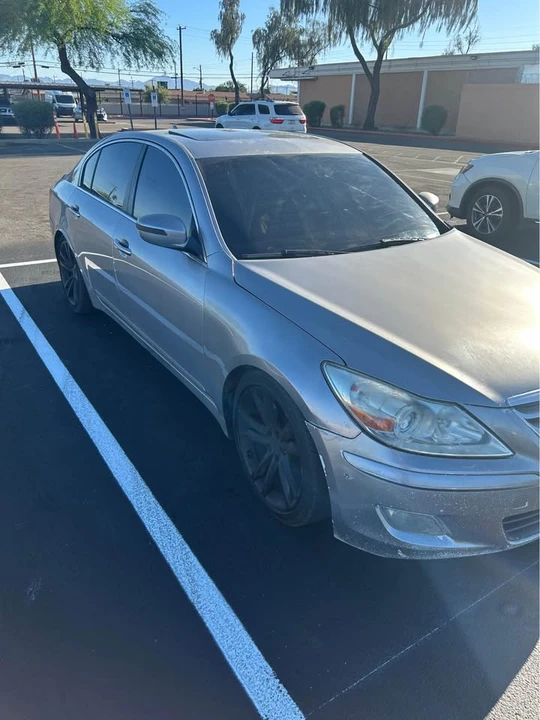 2009 Hyundai Genesis - Image 3 of 7