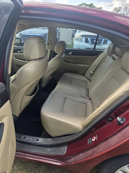 2009 Hyundai Genesis - Image 5 of 6