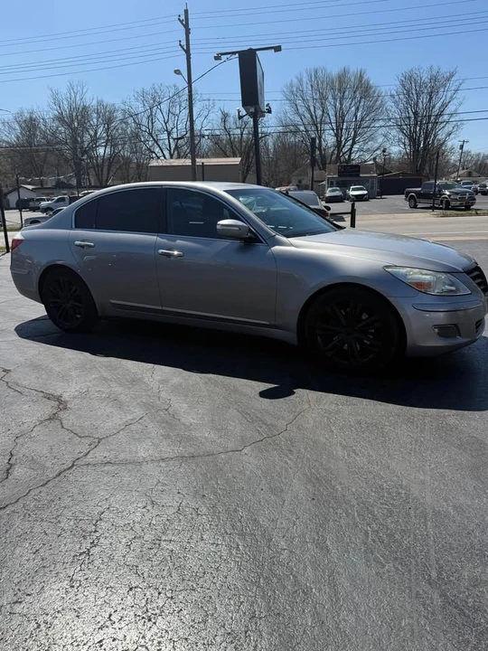 2009 Hyundai Genesis - Image 12 of 19