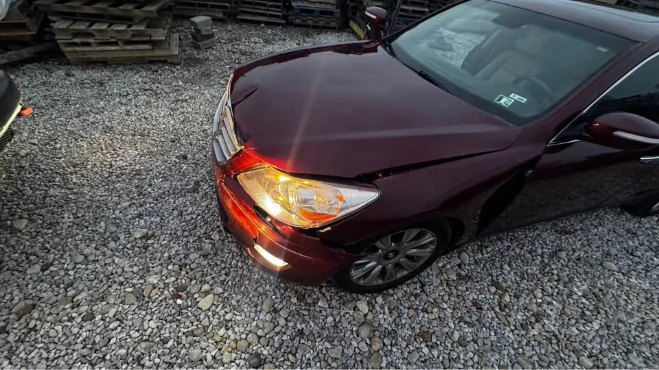 2009 Hyundai Genesis - Image 12 of 13