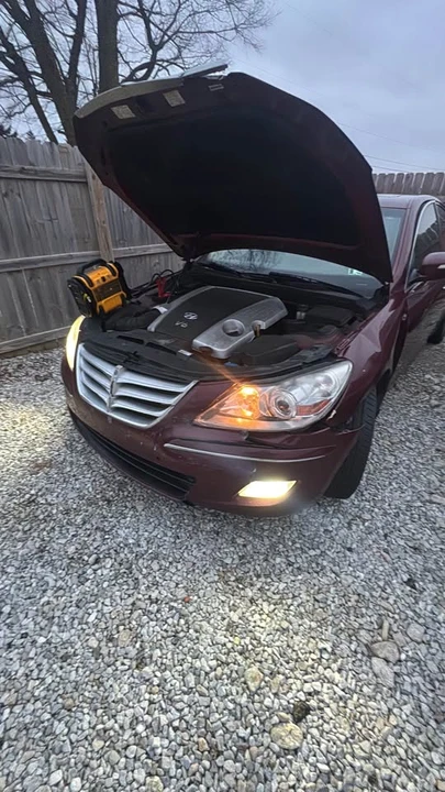 2009 Hyundai Genesis - Image 3 of 13