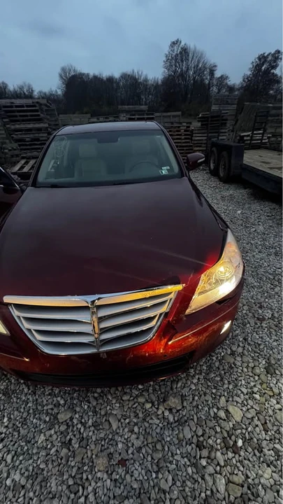 2009 Hyundai Genesis - Image 13 of 13