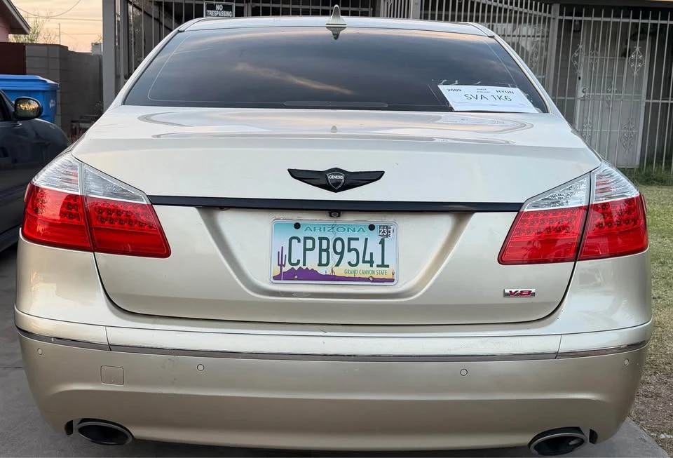 2009 Hyundai Genesis - Image 4 of 9