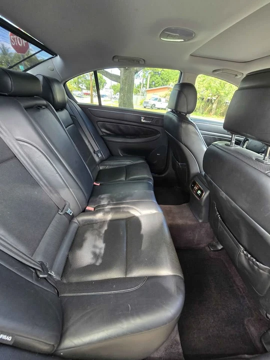 2009 Hyundai Genesis - Image 8 of 9
