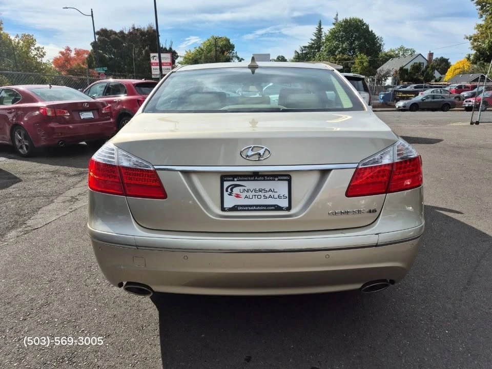 2009 Hyundai Genesis - Image 4 of 7