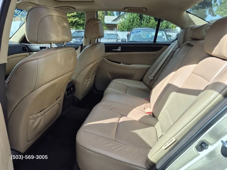 2009 Hyundai Genesis - Image 6 of 7