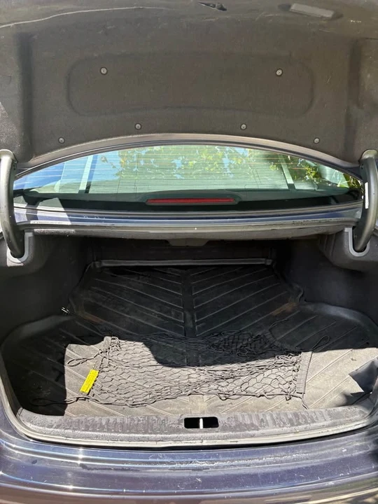 2009 Hyundai Genesis - Image 12 of 16