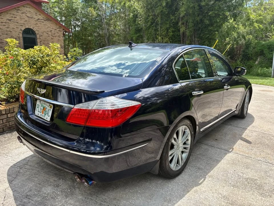 2009 Hyundai Genesis - Image 16 of 16