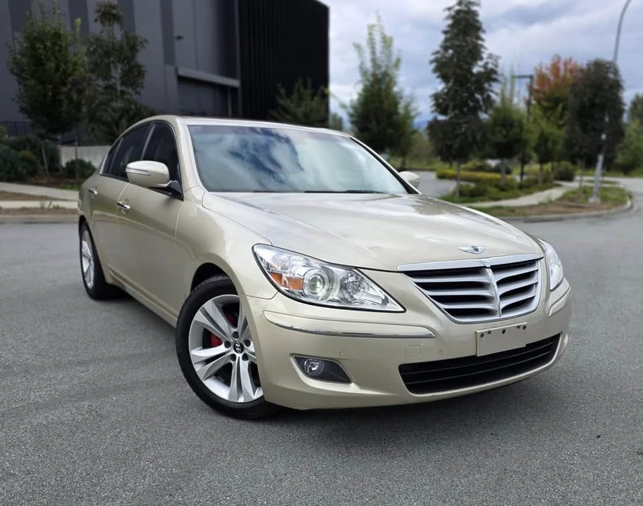 2009 Hyundai Genesis - Image 3 of 19