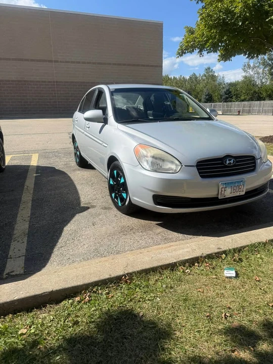 2009 Hyundai Elantra - Image 4 of 6