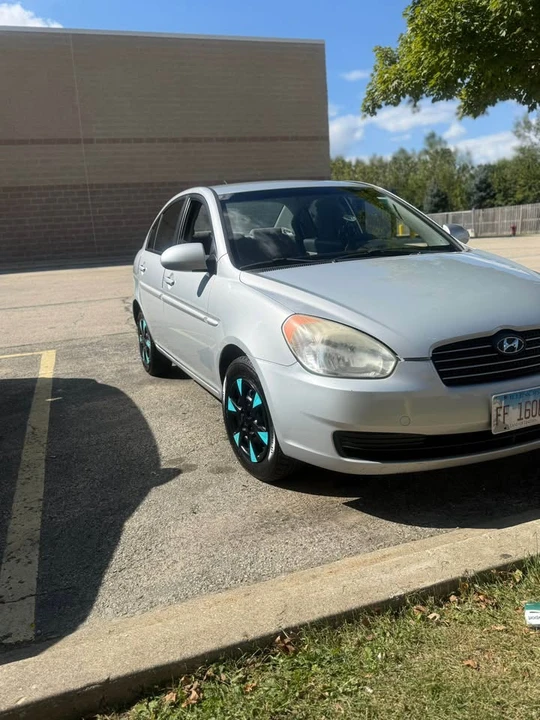2009 Hyundai Elantra - Image 3 of 6