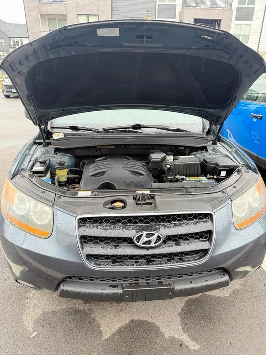 2009 Hyundai Santa Fe - Image 13 of 14