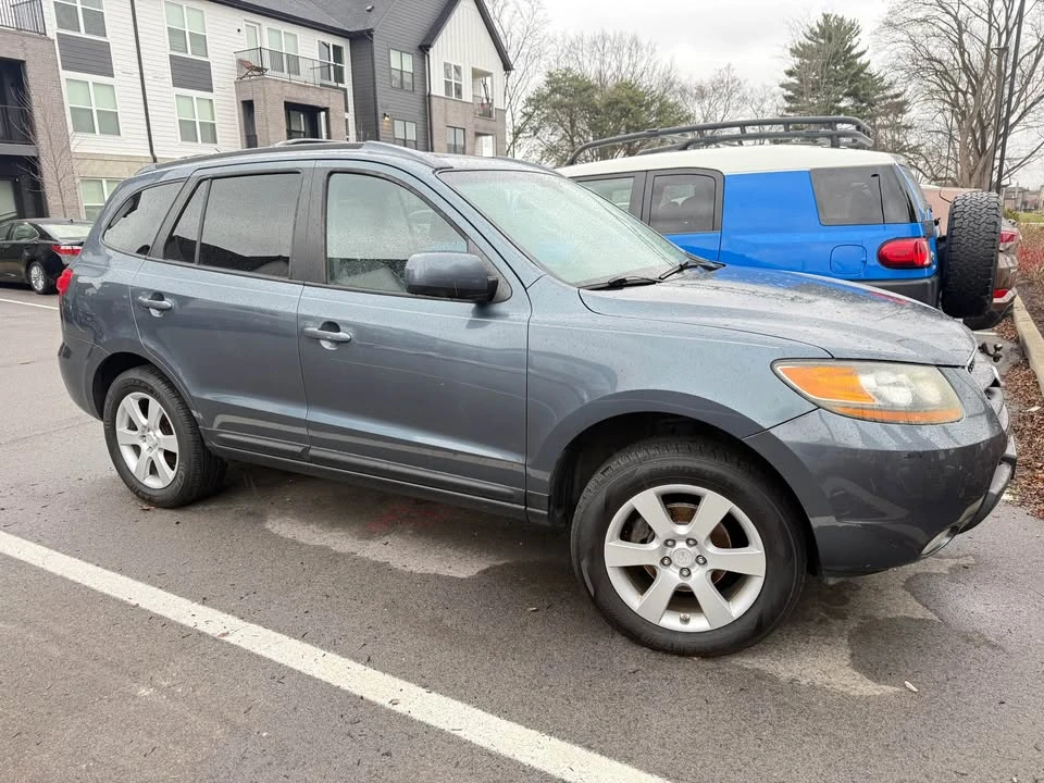2009 Hyundai Santa Fe - Image 7 of 14