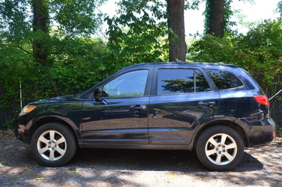 2009 Hyundai Santa Fe - Image 6 of 18