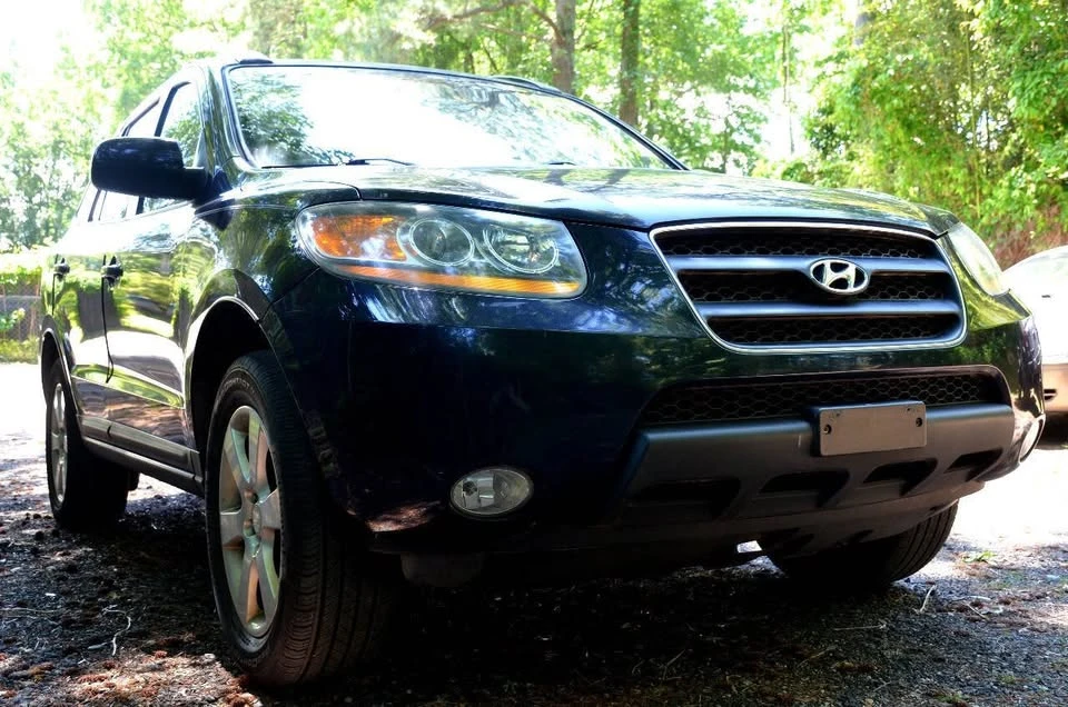 2009 Hyundai Santa Fe - Image 3 of 18