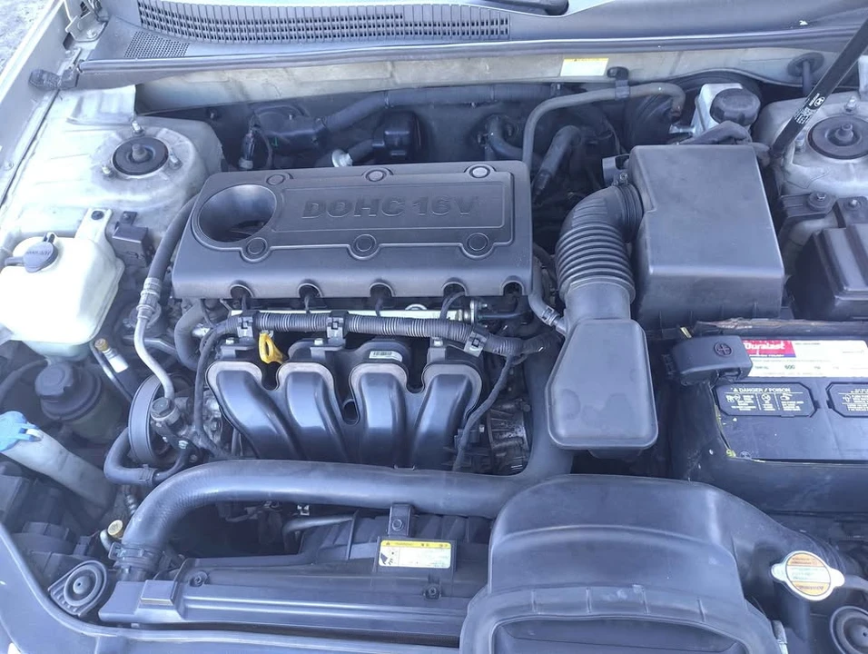 2009 Hyundai Sonata - Image 3 of 11