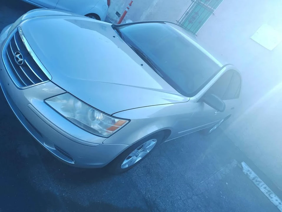 2009 Hyundai Sonata - Image 9 of 11