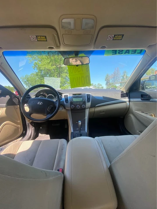 2009 Hyundai Sonata - Image 3 of 3