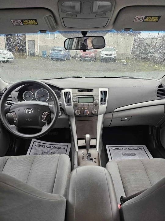 2009 Hyundai Sonata - Image 10 of 12