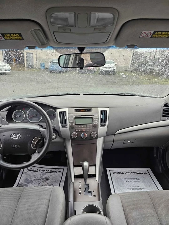 2009 Hyundai Sonata - Image 11 of 12