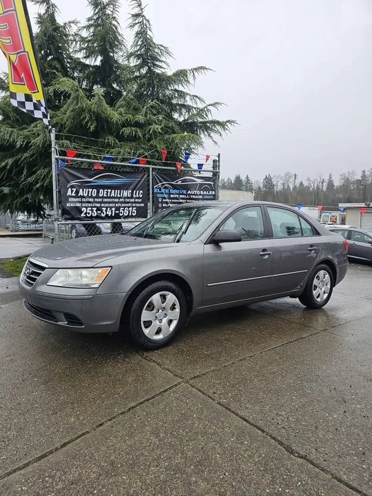 2009 Hyundai Sonata - Image 2 of 12
