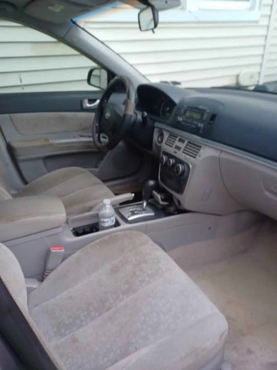2009 Hyundai Sonata - Image 18 of 19