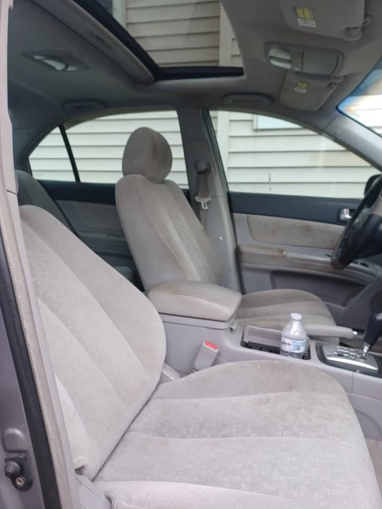 2009 Hyundai Sonata - Image 17 of 19