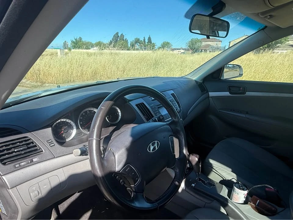 2009 Hyundai Sonata - Image 7 of 8