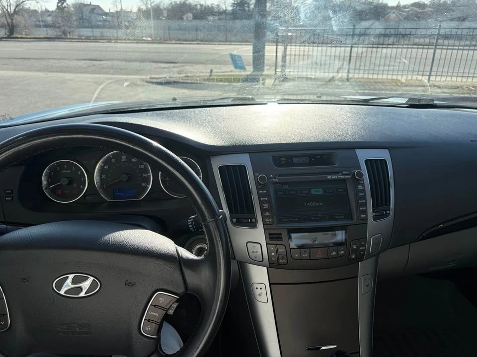 2009 Hyundai Sonata - Image 5 of 9