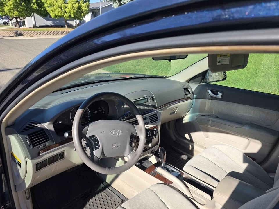 2009 Hyundai Sonata - Image 7 of 9