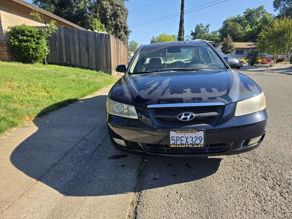 2009 Hyundai Sonata - Image 3 of 9