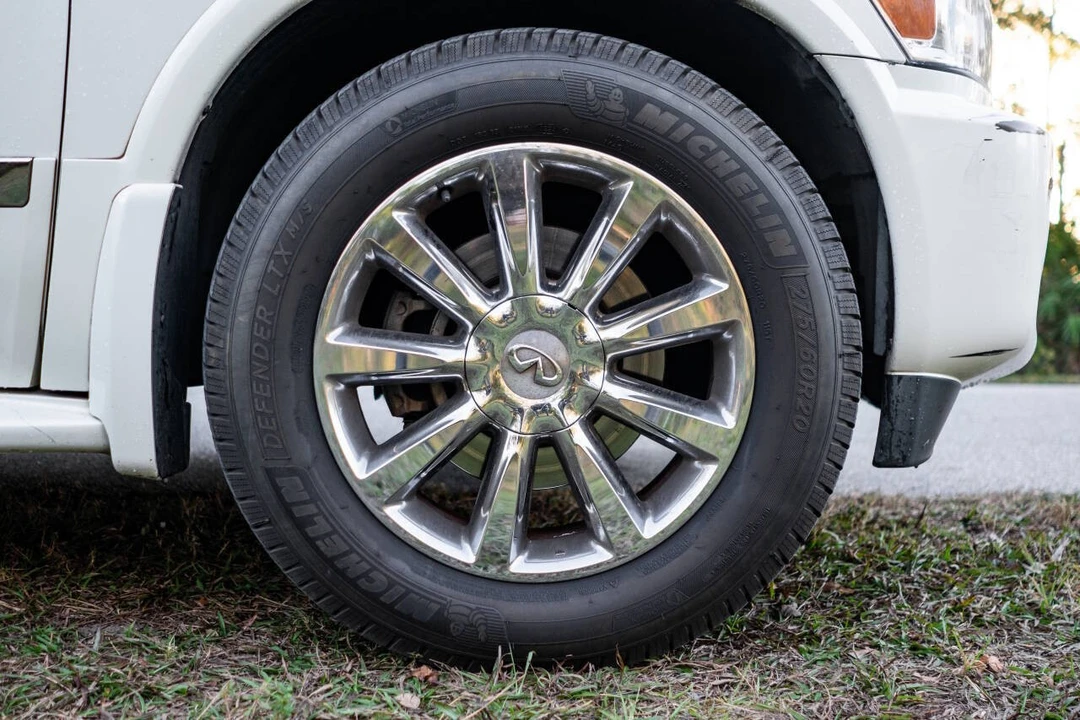 2009 Infiniti QX80 - Image 11 of 21