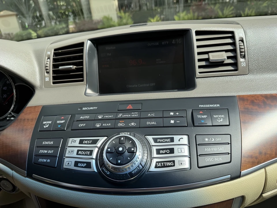 2009 Infiniti M 3rd Gen - Image 16 of 20