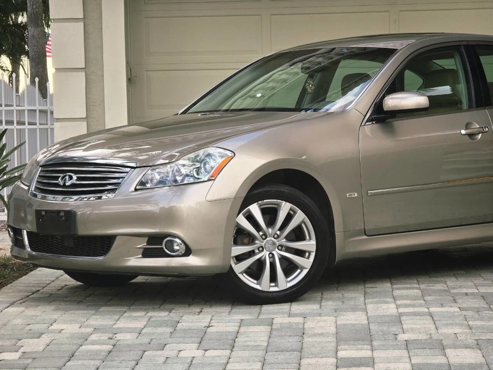 2009 Infiniti M 3rd Gen - Image 2 of 21