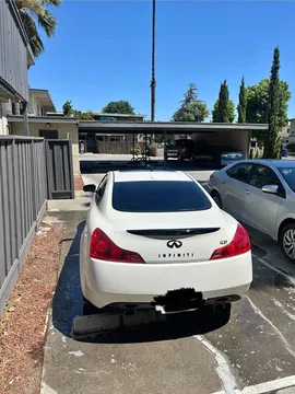 2009 Infiniti G37