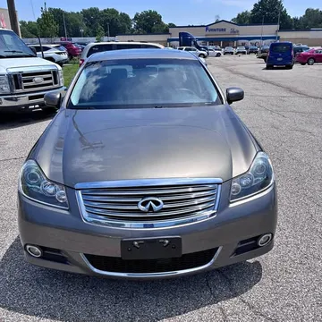 2009 Infiniti M35